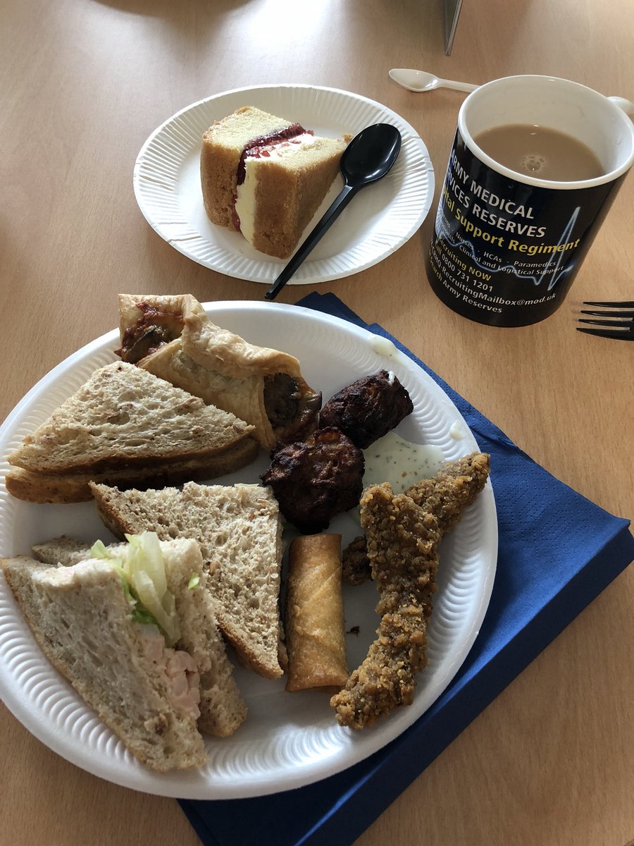sistercook2018's tweet photo. Went on a fab study day today at @Pinderfields facilitated by army medical support reserves, about nursing paediatrics in austere situations 😊 all in prep for my volunteer trip to Ghana #306hospitalsupportreserves #originalvolunteers https://t.co/vUCOhmZJmz