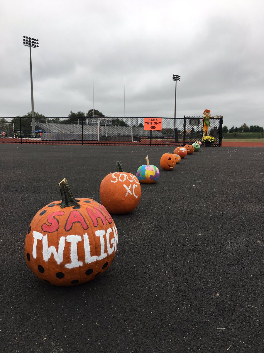 SAHS_GirlsXC's tweet photo. All set for our Twilight Invitational today! #soudertonxc https://t.co/PBCnQlcWq2