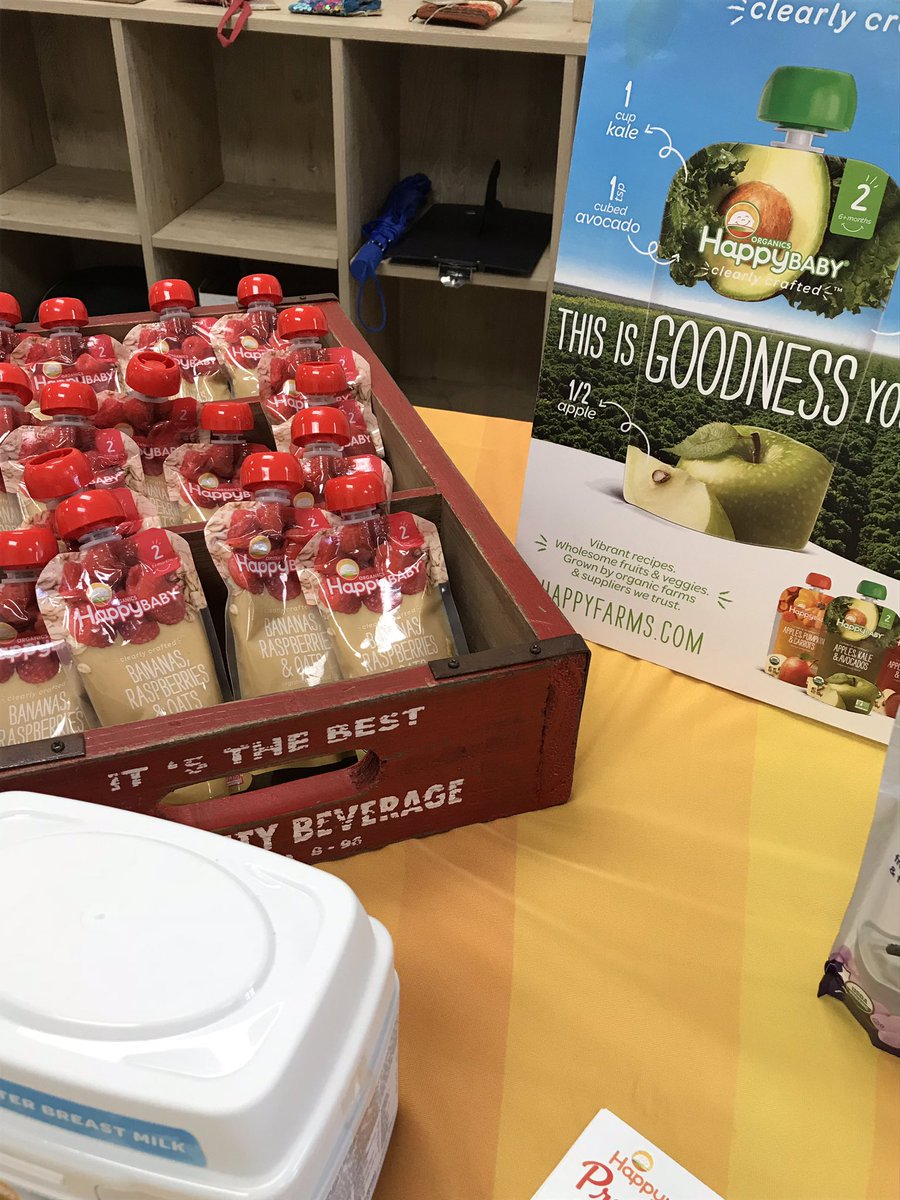 HappyMama_MIA's tweet photo. From playdates to pouches—it’s all about balance, just like our yummy Clearly Crafted recipes. Check out the back of the pouch to see what’s inside https://t.co/hDNA2SZgZg
