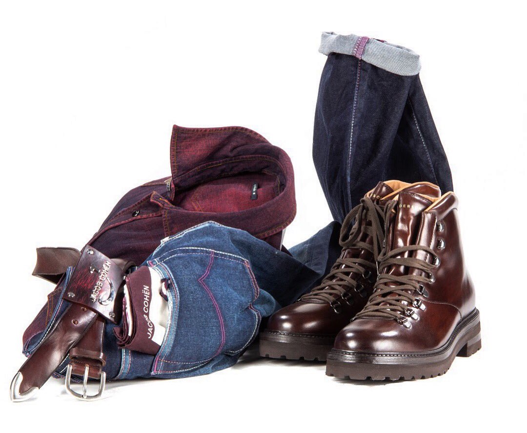 ILSETACCIO1983's tweet photo. F/W suggestions, available now! 
▶️ https://t.co/q1fvDLBWb5 🛍
• Jacob Cohen denim luxury edition with removable label
• Jacob Cohen denim red-purple washed shirt
• Orciani leather belt
• Henderson leather boots
#ilsetaccio 
#jacobcohen 
#hendersonshoes 
#orciani https://t.co/p5Ic3zU9Mg