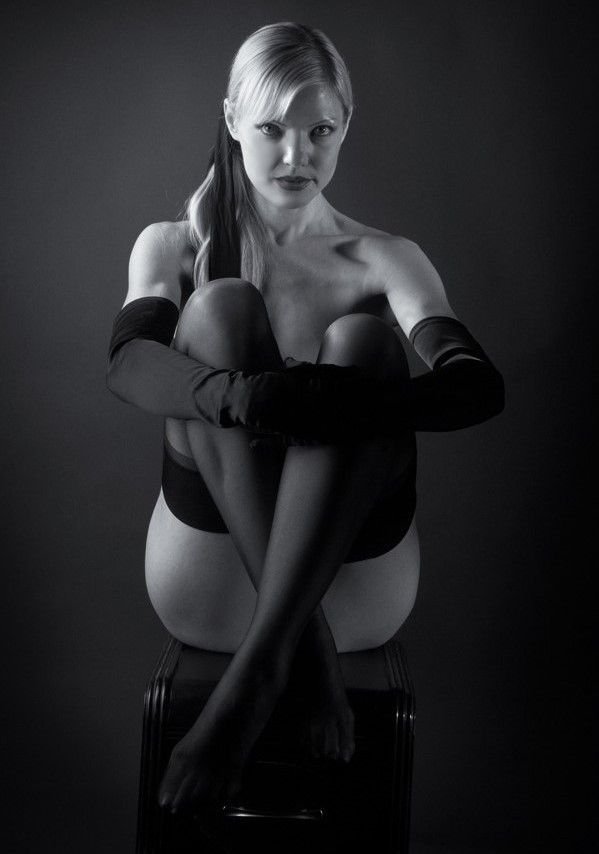 ompglobal's tweet photo. #OMP #model Emily looks scorching #hot in this #BnW #shot! Hire her for your next #modelling #gig, her #OneModelPlace ID is 216581, find her here - https://t.co/RDELDeFqzL #potd #blackandwhite #models #iotd #instagood https://t.co/N7BKnGTkpO