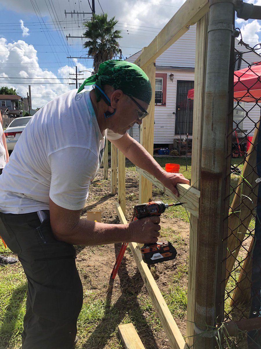 It’s another exciting day of rebuilding as our hardworking volunteer teams make critical repairs to well-deserving homeowners in Bywater, St. Claude, the Upper 9th Ward and St. Roch. Thanks for all of your hard work to help these homeowners age in place!