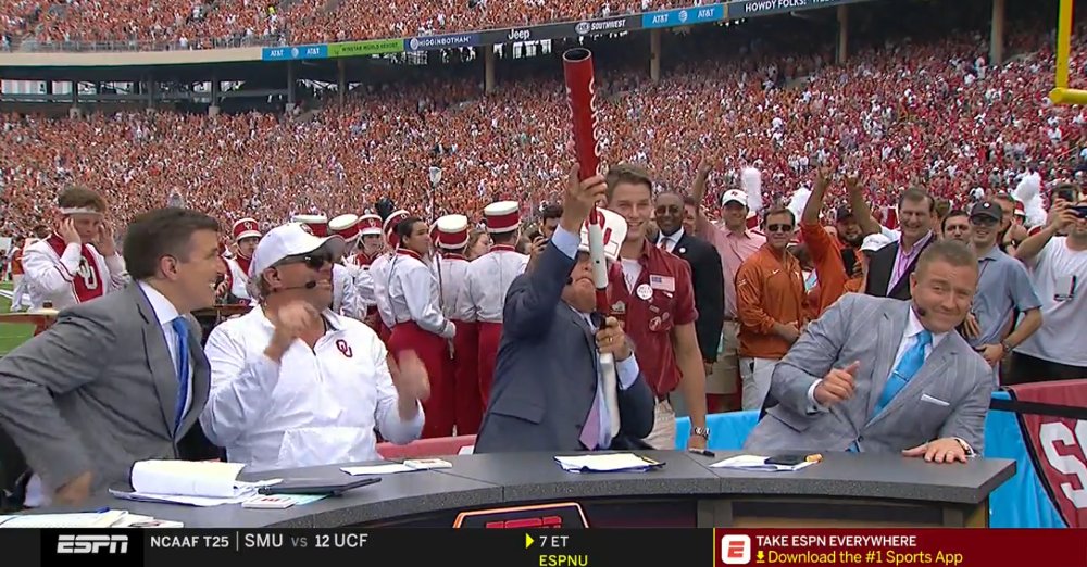 Do2HzcZU0AAebbu.jpg:large