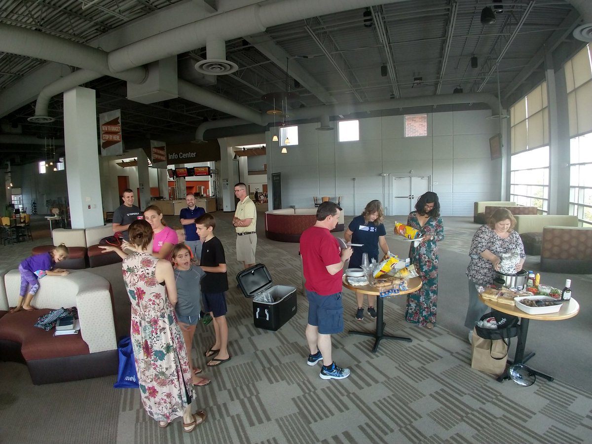 keepingfeet's tweet photo. This is the #gracerooted Prayer Experience- people connecting in a deep way with God and with each other.
Cc @GraceChurchIN @maghjohnson https://t.co/8ZJclahKgs