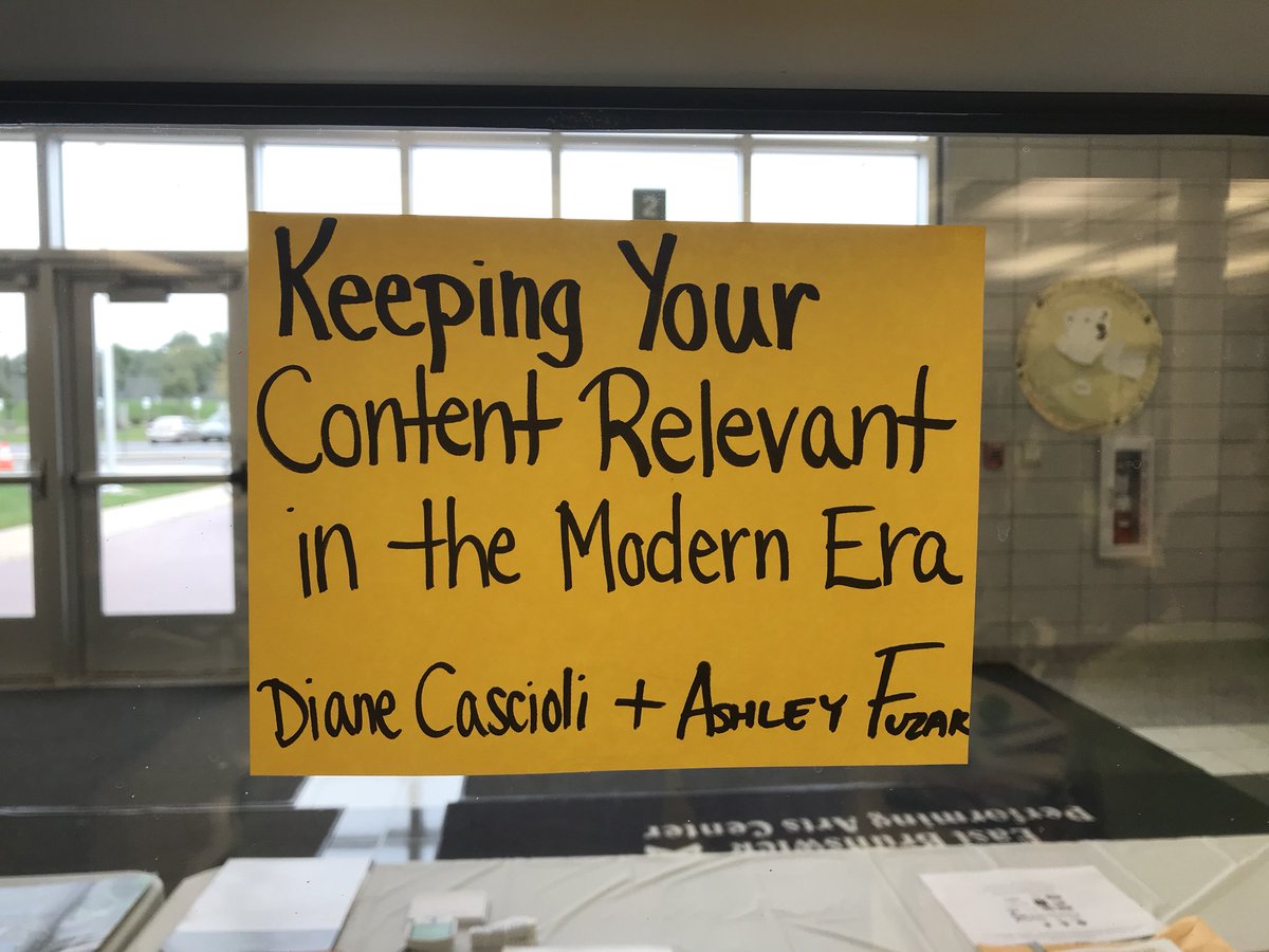 ms_cascioli's tweet photo. Had so much fun presenting today at #EBedcamp https://t.co/7S1KIa4AUA