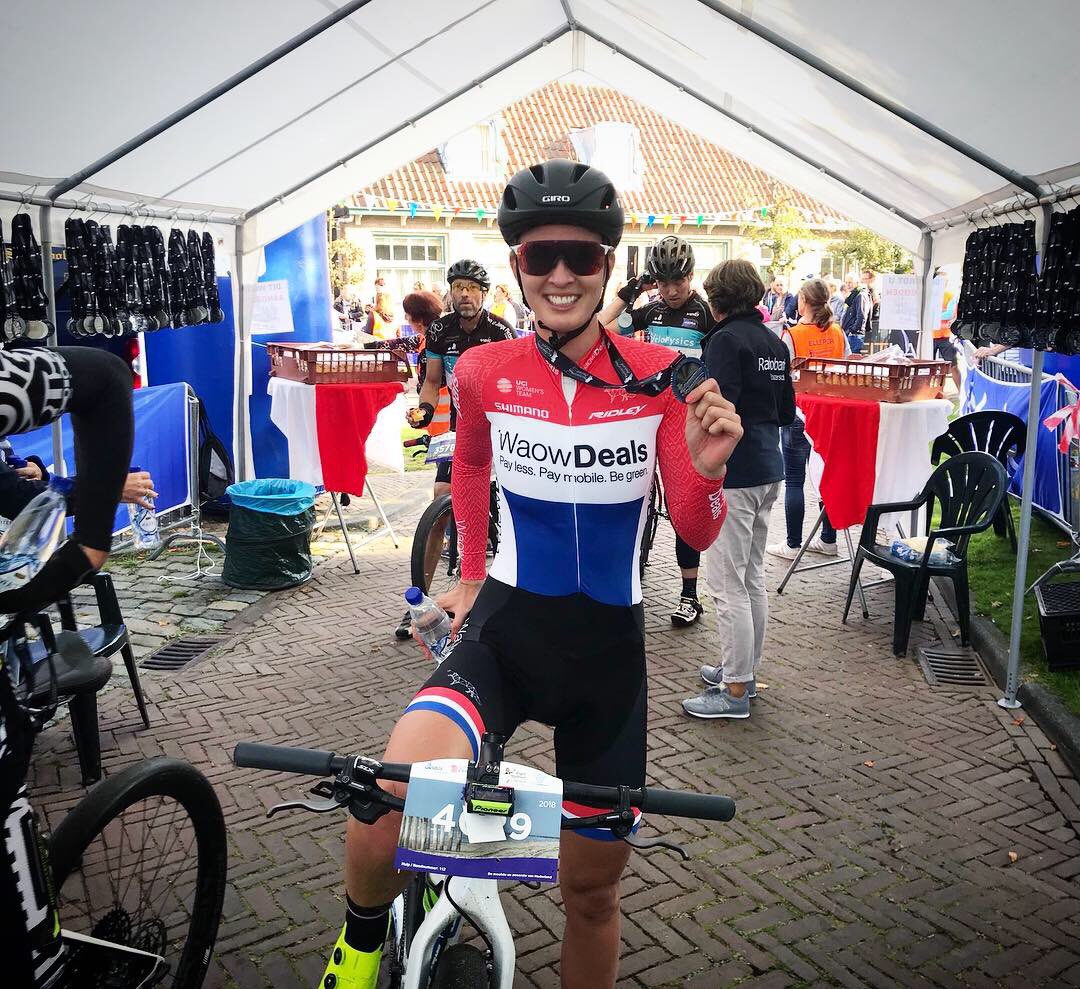 PaulienaR's tweet photo. Strand marathon gereden van Zoutelande naar Burgh Haamstede. Super mooi evenement!. 🙌☀️ Leuk weekend gehad samen met deze toppers van @GroupTcr @marathonzeeland 
#tcrbrengtjeverder https://t.co/p6MwDQjqEi