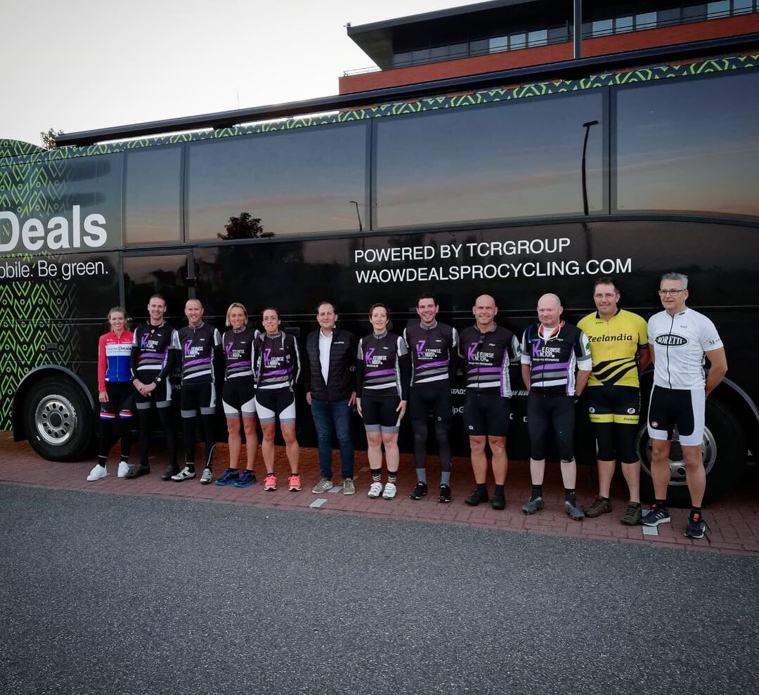 PaulienaR's tweet photo. Strand marathon gereden van Zoutelande naar Burgh Haamstede. Super mooi evenement!. 🙌☀️ Leuk weekend gehad samen met deze toppers van @GroupTcr @marathonzeeland 
#tcrbrengtjeverder https://t.co/p6MwDQjqEi