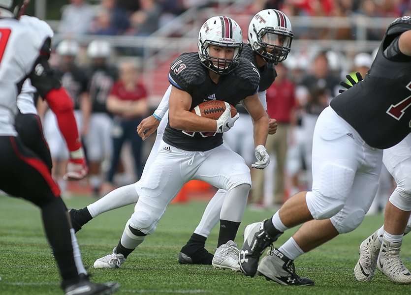 MITAthletics's tweet photo. The @MITFootball team is now 6-0 on the season after a 35-0 road win over Maine Maritime on Saturday afternoon! Check out the recap and box score at https://t.co/awrJ1985pJ #RollTech #d3fb https://t.co/R6Sn1m5ob2