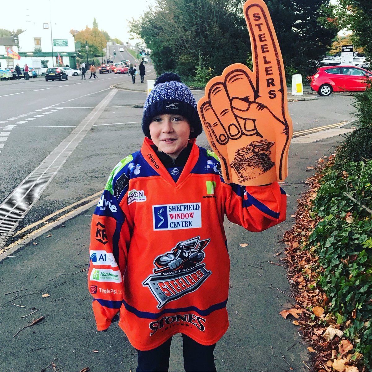 JL_Schofield90's tweet photo. Top steelers fan 🧡⛸🏒 #steelers @steelershockey https://t.co/B2b8Xy5aZM