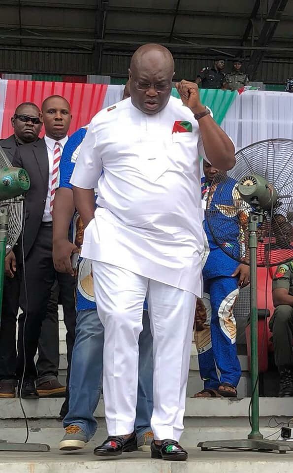 Johnokiyikalu's tweet image. #PDPDecides @GovernorIkpeazu make  waves with his #MadeInAba