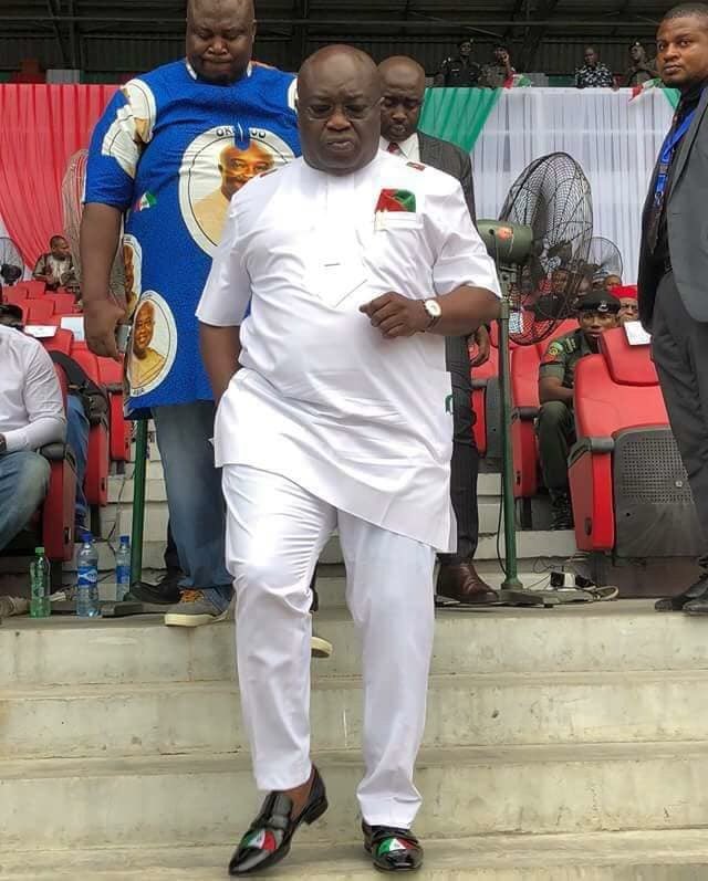 Johnokiyikalu's tweet image. #PDPDecides @GovernorIkpeazu make  waves with his #MadeInAba