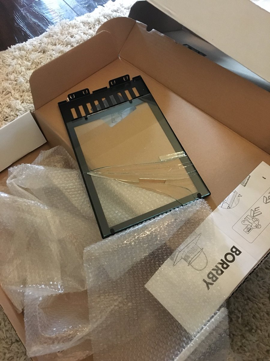 ltsmith001's tweet photo. @IKEAUSA I ordered 10 lanterns and 3 of the 10 were delivered with broken glass. Can you please assist? https://t.co/x8qsTwsAsq