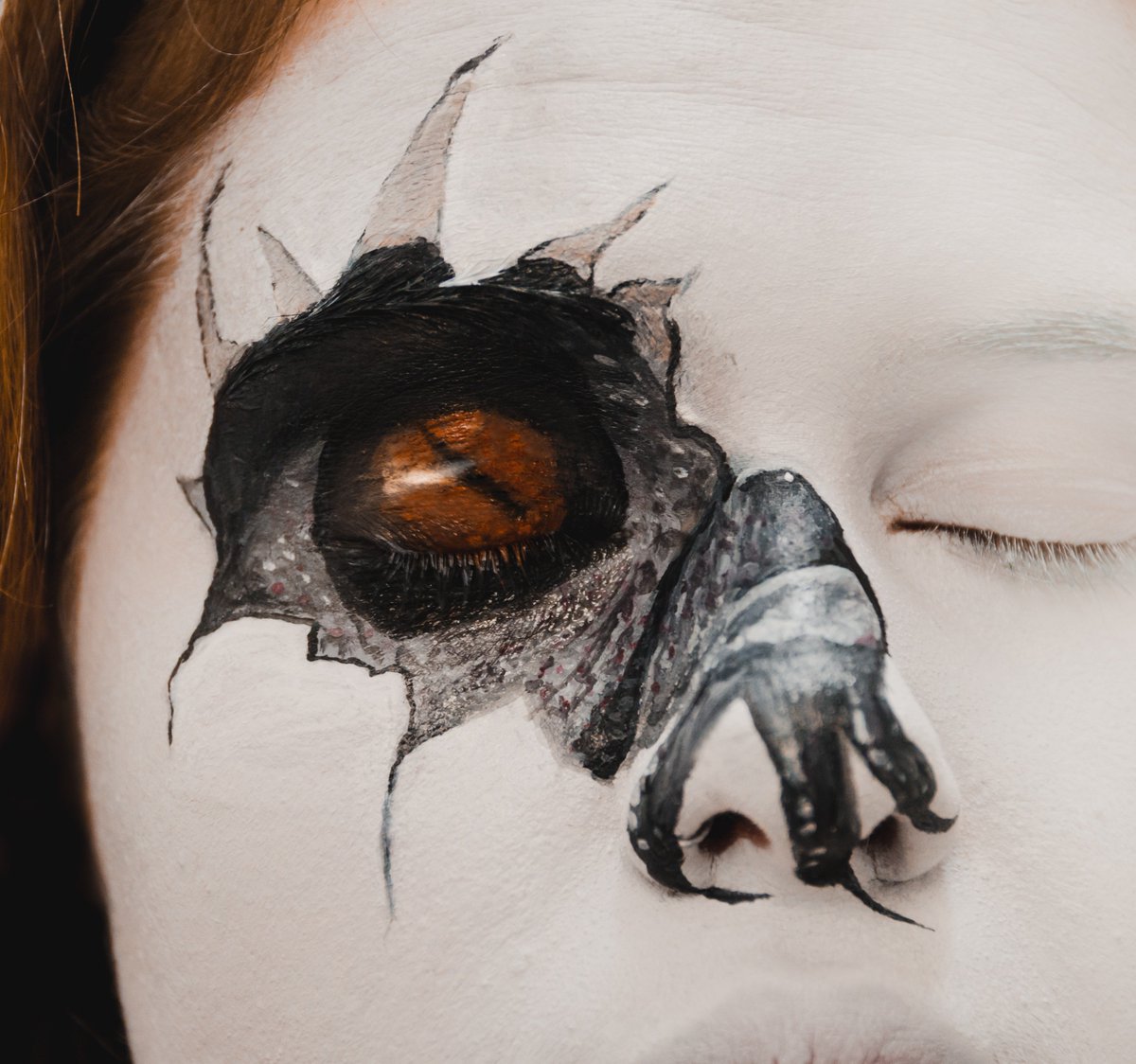 phantomfocusfx's tweet photo. 6 | Prehistoric
Life finds a way
#casperscanvasspooktober
@JurassicWorld
Products used: Mehron Paradise AQ Paints
#31daysofmehronhalloween #31daysofhalloween #31daysofmakeup #31daysofsfx https://t.co/nd7Xa8bauJ