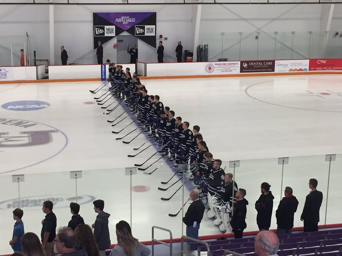 NiagaraMHKY's tweet photo. It's that time again 🦅🏒 #EaglesTakeFlight https://t.co/JNAJv836B4