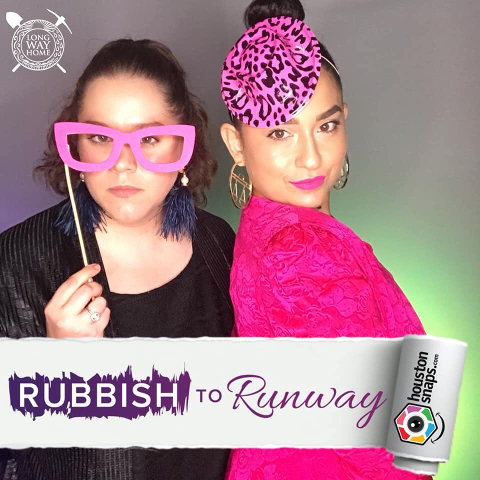 R2R_Houston's tweet photo. We loved having Houston Snaps at this year’s show! They provided their photo booth for our guests to enjoy... check out some of the snaps from that night! #r2rhouston #photoboothfun #houstonsnaps https://t.co/ZFcsxvLNZE