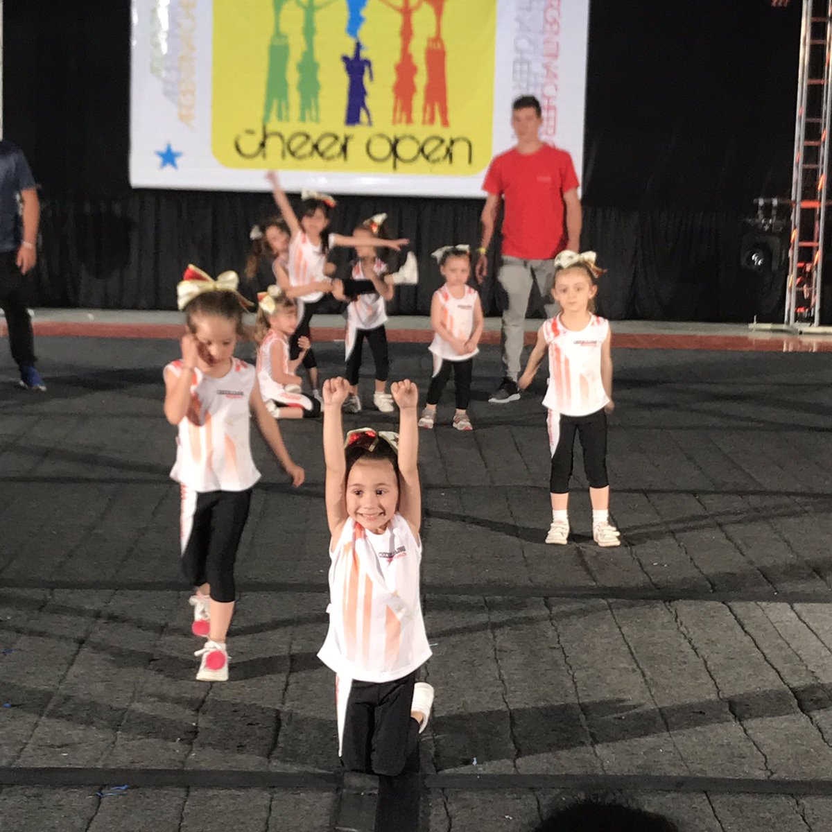 ArgCheerOpen's tweet photo. El equipo #Princesas, categoría #MicroCheer del #IACC https://t.co/7NXr2Q6jwk