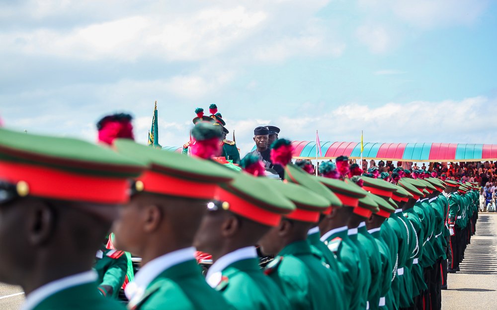 Buharisallau1's tweet photo. Vice President @ProfOsinbajo  SAN, rep Pre @MBuhari  as the Special guest of honor/ Reviewing Officer at the passing out parade , commissioning and oath taking ceremony in honour of Cadets of 65 Regular Course (Army) and 66 Regular Course (Nv &amp; Air) at the (NDA), Kd 6th Oct 2018 https://t.co/AeThR9ss0b