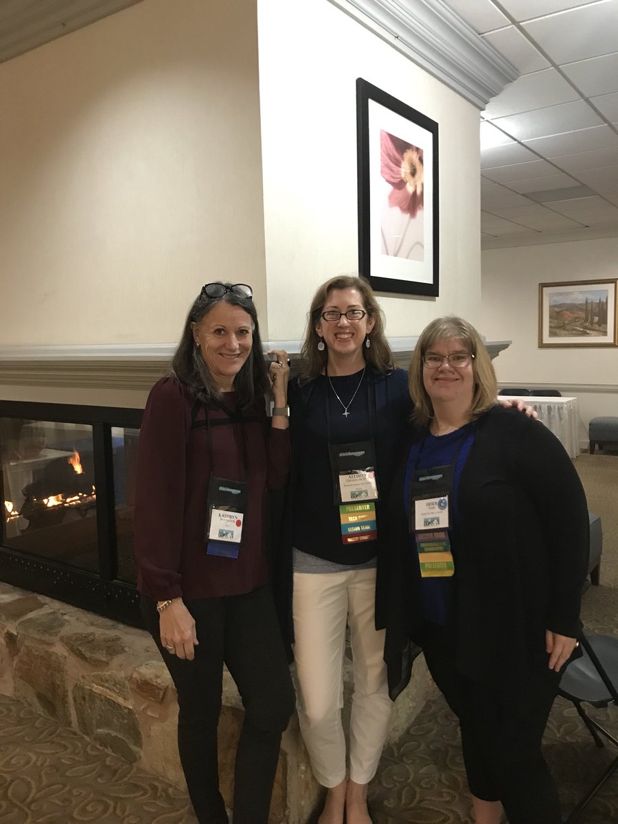ProfaDavis's tweet photo. Thank you to everyone who attended our session today and to our fantastic panelists Kathryn, Dick, Heidi and Allison. What great questions and advice were shared. Let’s do this again! @ACWLteach @htrude07 @kmurphyj #FPMN #FLAVA18 https://t.co/MNzHdi4IsH