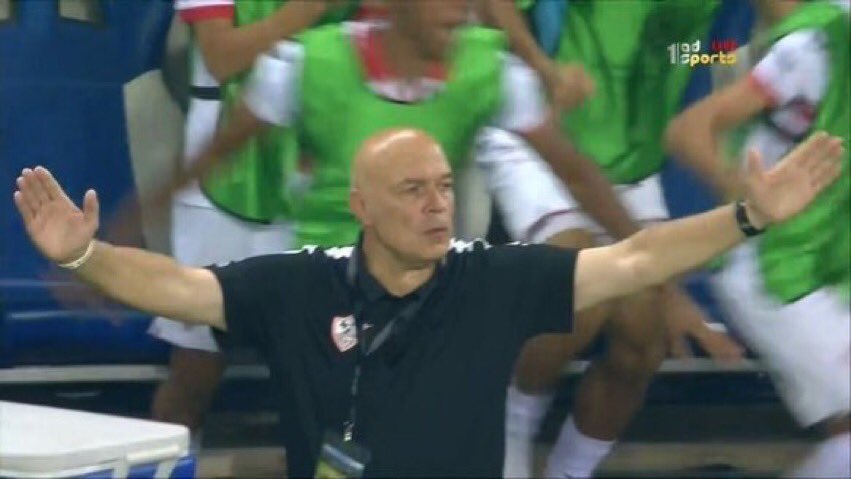 ith3sham's tweet photo. مابِين الأمس و اليوم 💚🤝
مدرب #الاهلي السابق جروس بالكبرياء يُحقق كأس السوبر المصري على حسِاب #الهلال .
ـ https://t.co/zMFRj0kyY6