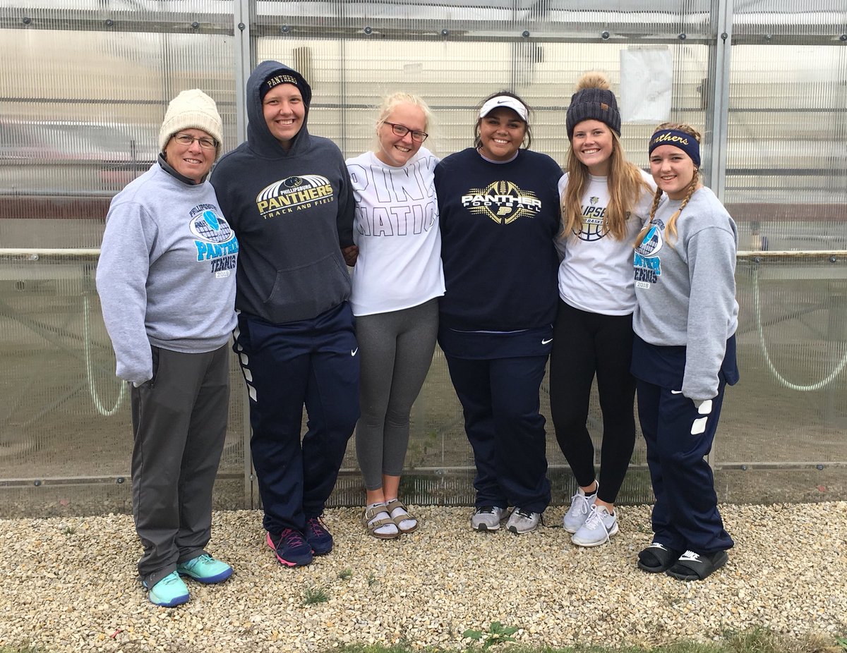PHSTennis2's tweet photo. STATE BOUND!!! Regionals results// Megan &amp; Logan: doubles- 3rd place/ Jacie: singles- 5th place/ Nyla &amp; Kalli: doubles- 6th place🎾 https://t.co/Jzu9rtATPE