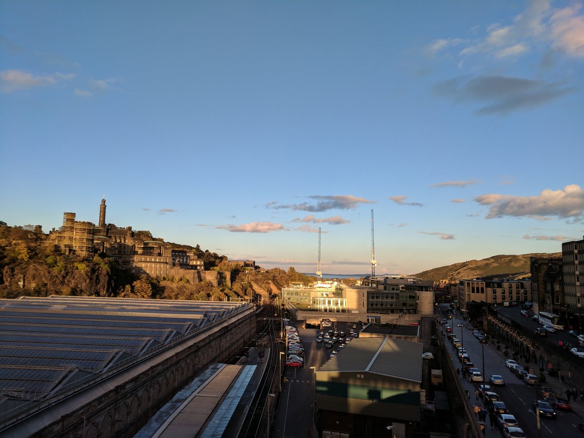 beck_imogen's tweet image. Great day today at the YLDP discussing how workplaces can reduce their carbon emissions! #2050startsnow #beyondthetarget