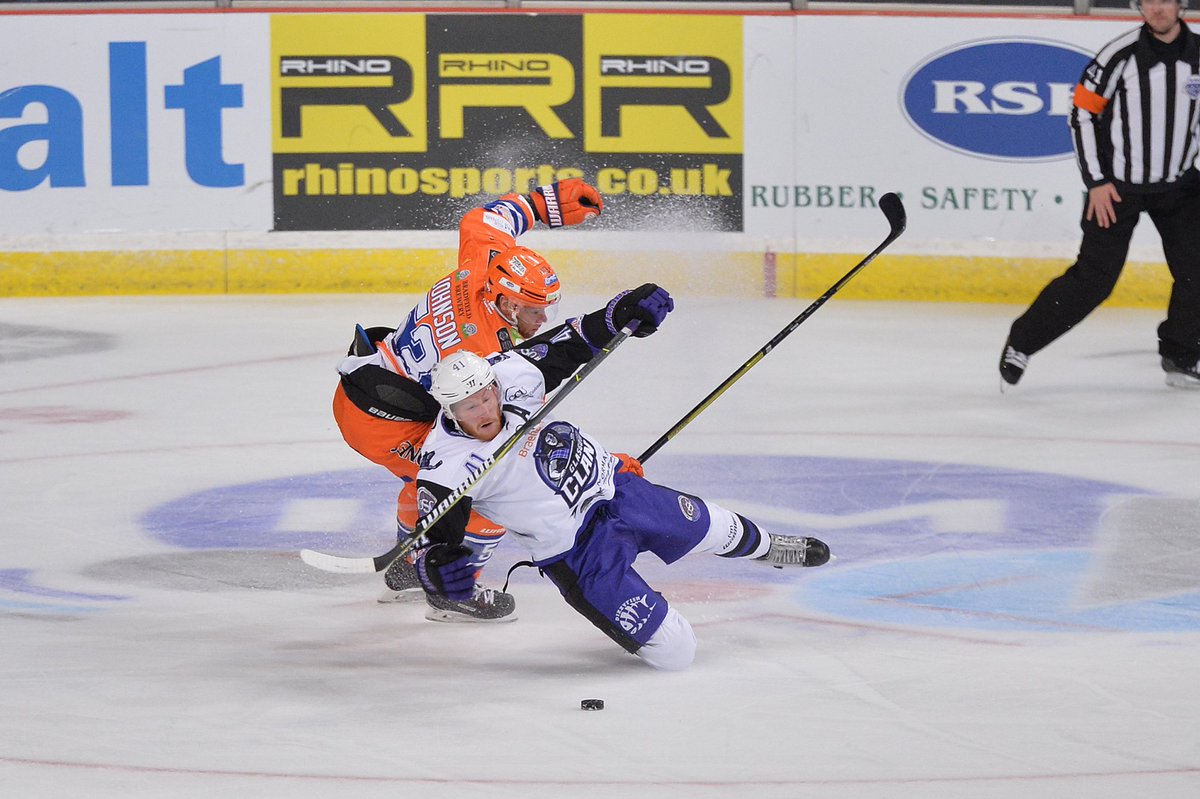 steelershockey's tweet photo. Action from the 1st and 2nd period v @ClanIHC 

📷 @woolster80 https://t.co/6gzfCzuEDm