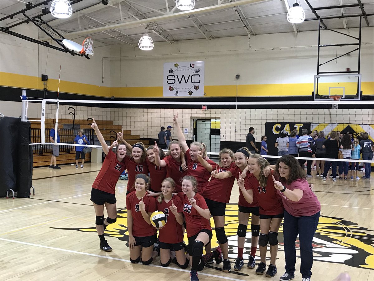 GerlaAaron's tweet photo. Ash Grove 7th Grade VB team finishes with a 13-3 record and Southwest Conference Championship today. Great job ladies!!! #AGPiratePride #ProudParent https://t.co/RrOw8PGb49