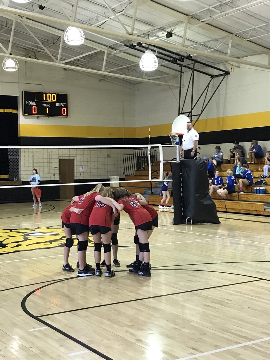 GerlaAaron's tweet photo. Ash Grove 7th Grade VB team finishes with a 13-3 record and Southwest Conference Championship today. Great job ladies!!! #AGPiratePride #ProudParent https://t.co/RrOw8PGb49