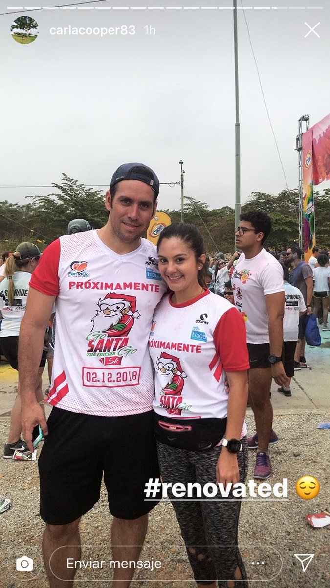 hugodiaz81's tweet photo. Corriendo con los voluntarios de @pan_to_go promocionando la carrera @go_santa_gogye inscríbete en @timingecuador y corre por una buena causa ✌🏻🏃🏻‍♂️💪🏻 2/12/2018 se parte de esta noble carrera 👏 https://t.co/eMt9wOoxyQ