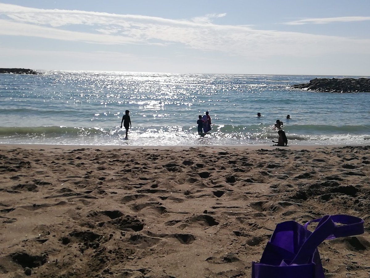 Bandreche1's tweet photo. Así damos inicio a la temporada de playas 😍😍#lobuenodesernortina. #noeslomismoquecavancha https://t.co/p7h9RlOcAX