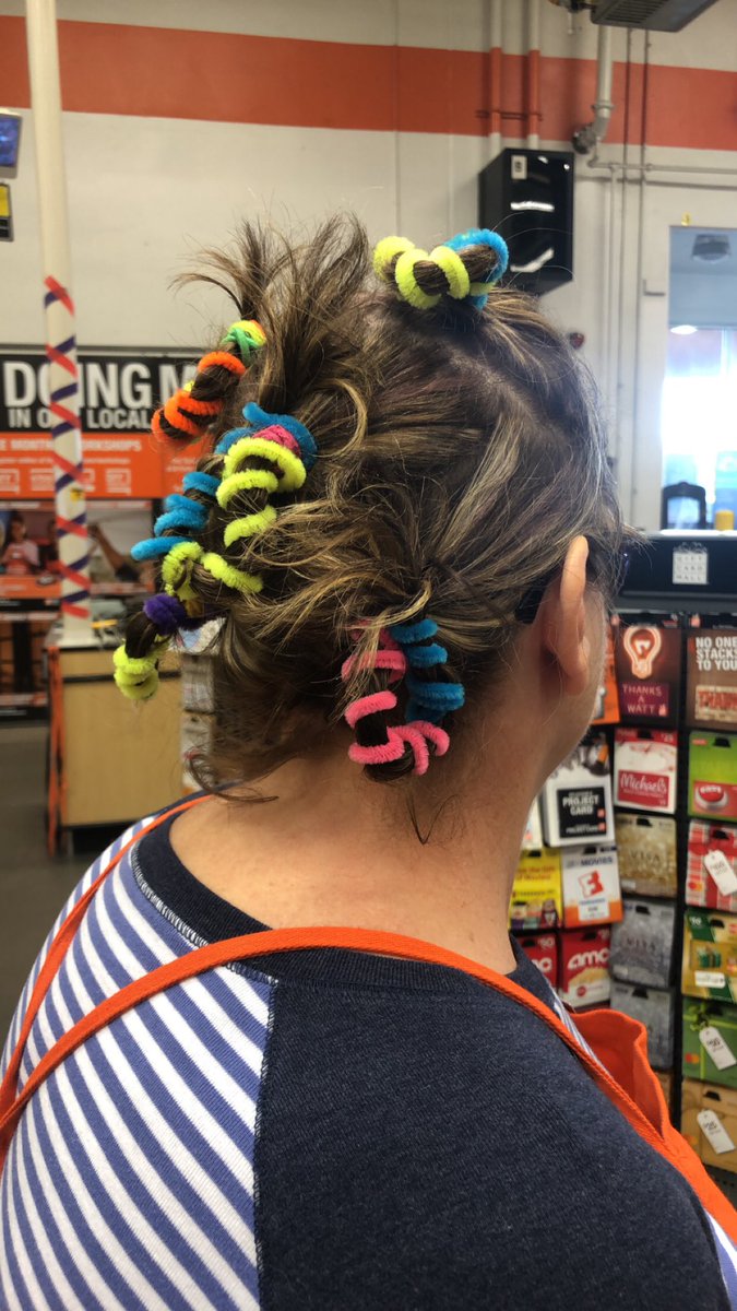 More crazy hair! #THD1541 <a href="/ChasingAutumn22/">Jessica Morris</a> <a href="/chad_morris1414/">Chad Morris</a> @CJDerby79 @DonnaWhisman1 <a href="/LadyofTHD/">Susan Jones</a> <a href="/PabstBen/">Ben Pabst</a> <a href="/AndyDHRM/">Andy Martin</a> #WhereIsRico