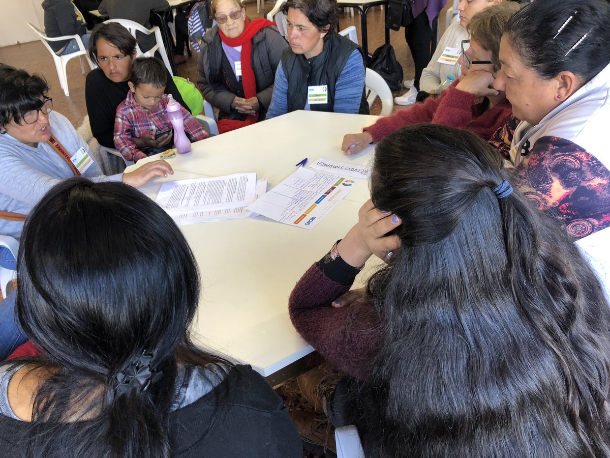 TECHOuy's tweet photo. Termina el #ERC10 con un Manifiesto de Vecinos de asentamientos actualizado y un Plan de acción listo para seguir avanzando en la reinvindicación de derechos de miles de personas. ¡Gracias a todos los vecinos, vecinas, voluntarios y voluntarias que participaron! https://t.co/eXbFLWGOVG