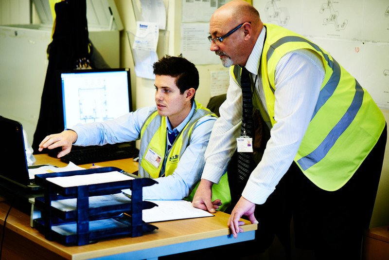 JCPinManchester's tweet photo. Whether itβs a degree, diploma or vocational qualification, here's how to become qualified. https://t.co/a0TIdoBBXT @GoConstructUK #BuildYourFuture #ConstructionWeek2018 https://t.co/FRnT07YIJ5
