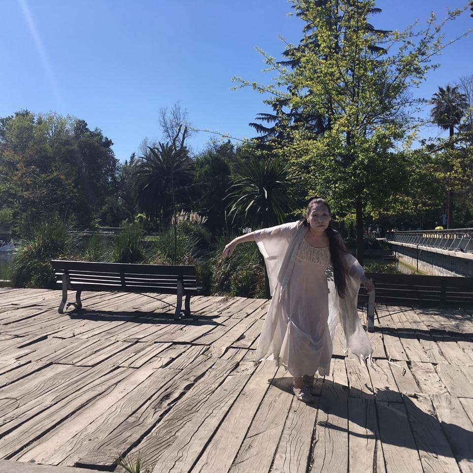 fibutoh's tweet photo. DAIPANbuton en su intervención de hoy en la tarde en la Quinta Normal. @nataliacuellard @santiteatro @cletaman https://t.co/wWLOjNOP3w