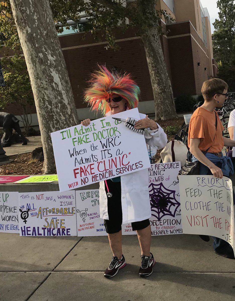 BesameChispa's tweet photo. Thanks to everyone who joined Friday's WORD protest of the fake "crisis" pregnancy clinic fundraiser at CSUC Chico CA.  #ProChoice #BelieveWomen @ChicoSolNews @ChicoER @ChicoNR @ActionNewsNow @MobilizeChico https://t.co/zowaH511po