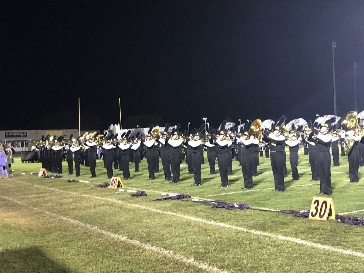 JWMHS's tweet photo. Best wishes to the PRIDE of JWMHS, the @JWMitchellBand tonight at the WRHS Competition! Show them who will take #TheCrown! #OffWithHerHead! #BuiltForCompetition #BuiltForMarching #BuiltForExcellence https://t.co/0j2R0w1M6N