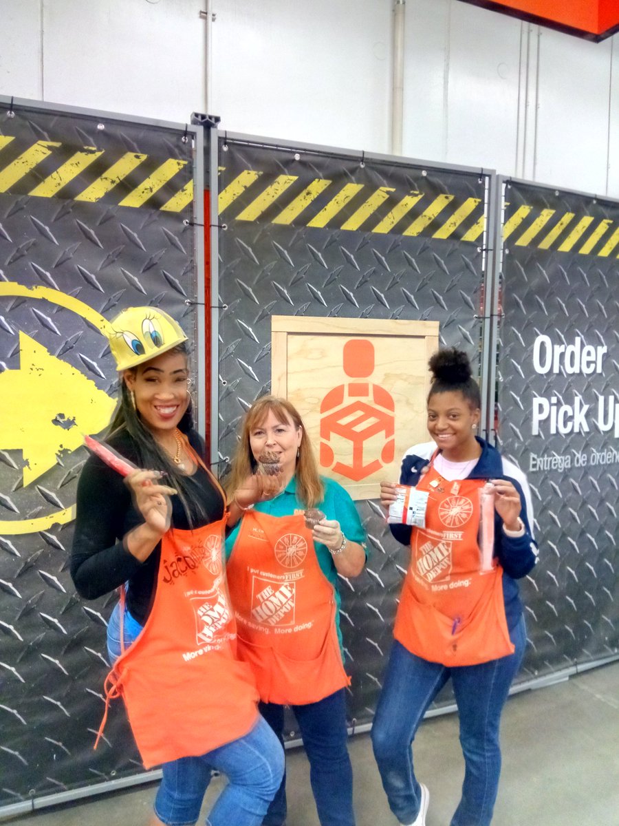 Arelon Trahan (@arelont) on Twitter photo Cam and friends at 501. Thanks team. Sweet treat day.😉 <a href="/derekpnorton/">Derek Norton</a> <a href="/cassleigh886/">Cassie Hoffpauir</a> <a href="/Donohoo_C/">Christina D</a> <a href="/KadeKasner/">Kade</a> <a href="/sutton3409/">Justin sutton</a> @Zackery_Kagle Cam and friends at 501. Thanks team. Sweet treat day.😉 <a href="/derekpnorton/">Derek Norton</a> <a href="/cassleigh886/">Cassie Hoffpauir</a> <a href="/Donohoo_C/">Christina D</a> <a href="/KadeKasner/">Kade</a> <a href="/sutton3409/">Justin sutton</a> @Zackery_Kagle