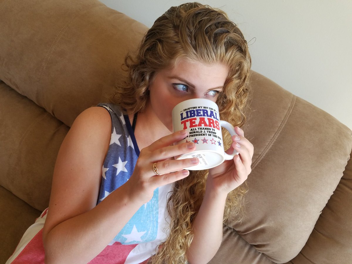 KaitMarieox's tweet photo. Looks like screaming at the sky and getting arrested did nothing to stop Kavanaugh from getting confirmed 🍵🐸 https://t.co/p4y5IgUexI