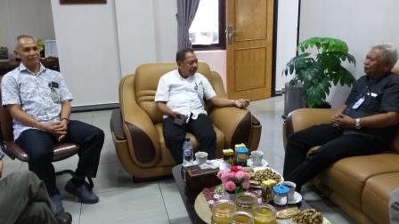 PPN_Brondong's tweet photo. FGD dengan Direktur Pelabuhan Perikanan bpk @Fritz dg tema "Siap Mendukung Kebijakan Bidang Kelautan dan Perikanan" yg diselenggarakan oleh Aliansi Nelayan Indonesia (ANI). @kkpgoid @djpt_kkp @mzulficar https://t.co/8BsaCzrfIO