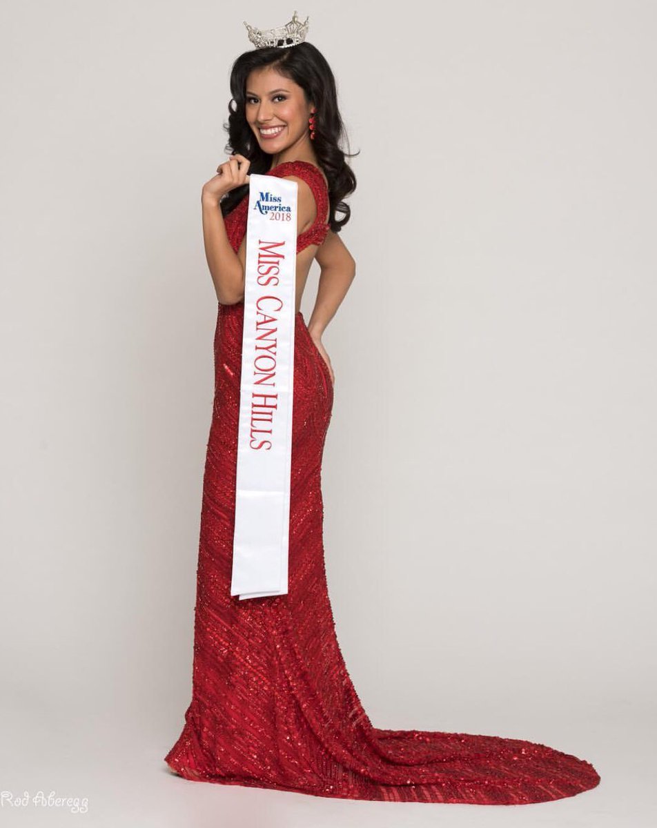 MissCAOrg's tweet image. Who will follow Jazmin Avalos as the new #MissCanyonHills? We’ll find out tonight! @MissAnaheimOrg