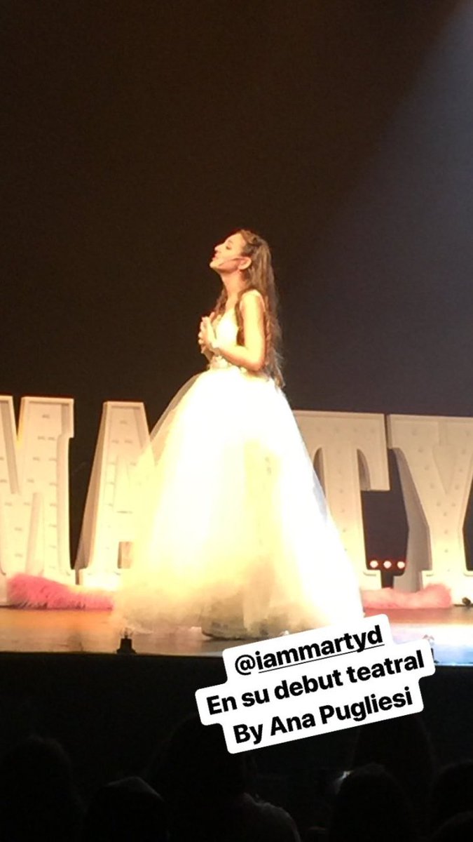 MartyMyqueen's tweet photo. Me muero que hermosa estaaa❤❤❤ @iammartydskere https://t.co/fHCVKiEOIV