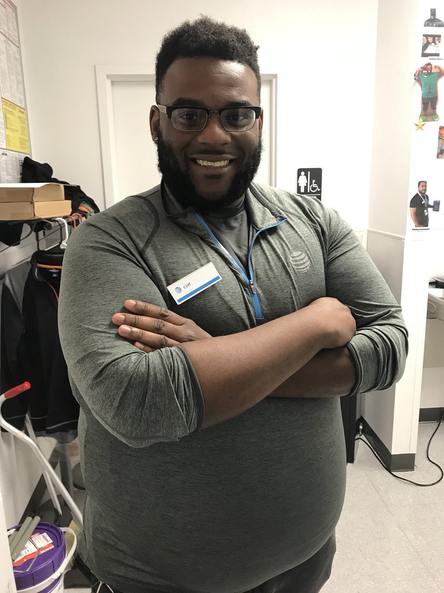 Cliff with a DTV Premo for Columbia Mall!! 1st available with WOW!! Great job sir!! 📺📺🔥🔥 <a href="/404girl/">Betsy Francis</a> <a href="/MrsJaronfelder/">Jaron Felder</a> <a href="/MikeJablonski5/">Michael Jablonski V 🧱</a> <a href="/MajedTBE/">Majed Abdulla</a> <a href="/ATTCliff/">Clifford Kidwell</a>