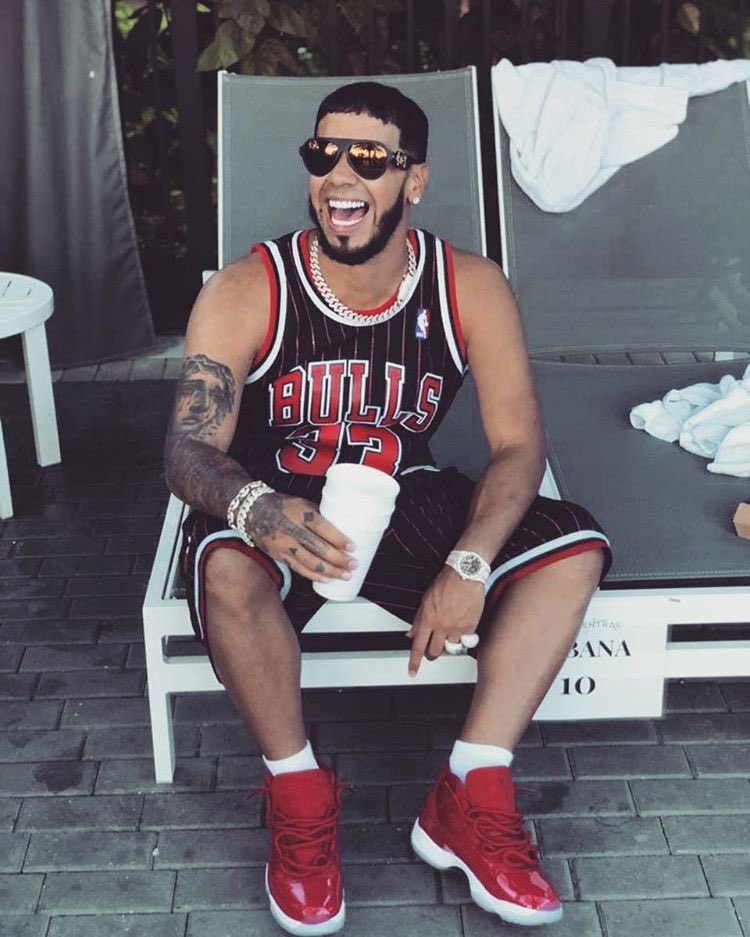 Anuel_2bleA's tweet photo. De donde salió tanta maldad con tanta belleza? Jajajajaj 🤦🏻‍♂️🤦🏻‍♂️🤦🏻‍♂️🤦🏻‍♂️👹 #RealHastaLaMuerte #Losintocables https://t.co/Ypp6vpqIju