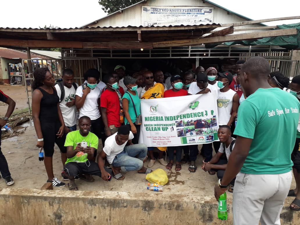 Otuvictor001's tweet photo. All about patriotism
#GreenIndependenceCleanup
#patriotism
#makurdi
#Volunteer
#Team_Clean
@UNEnvironment @acinigeria @DevTrainNg @houseofhilkiah @CyprianOrtese @P_wang2 https://t.co/Ukq2S70hgX
