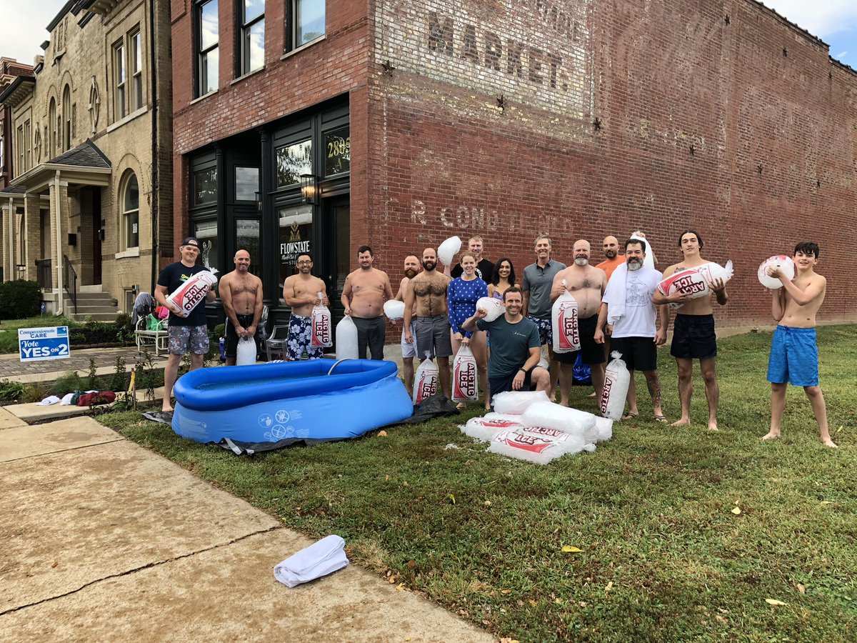 FlowstateSTL's tweet photo. Ready to get iced #wimhofmethod style! @Iceman_Hof
.
.
.
#flowstatestl #foxparkstl #STL #icebath #missouri #midwest https://t.co/Z7QZqbtL1R