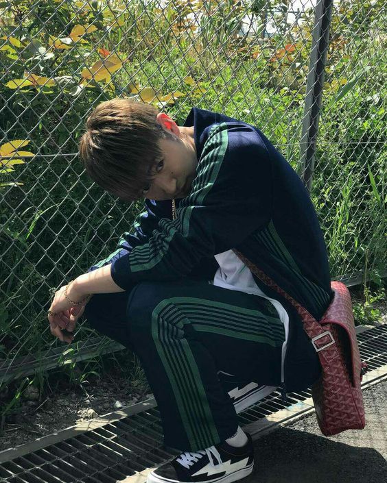 s06211124's tweet photo. 初タグ 

（ ♡ ）佐野玲於
（ ♡ ）拒否無｜他f他g◎｜濃絡

 ' 03 l i n e：東京

#LDHfamさんと繋がりたい 
#LDHfamさん繋がりませんかRTで気になった人お迎えいきます
#三代目ファンと繋がりたい https://t.co/RUQW7x80Ay