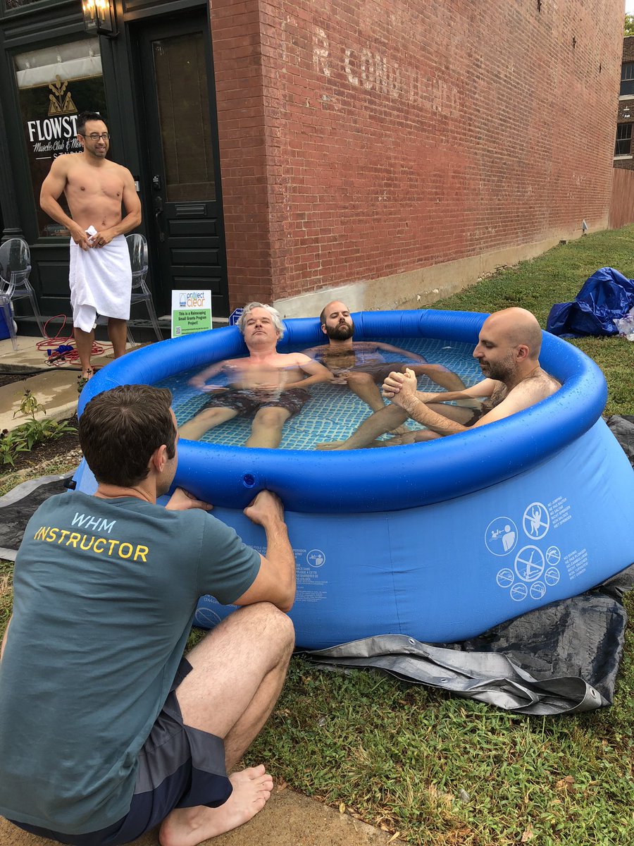 FlowstateSTL's tweet photo. Practicing our @Iceman_Hof #wimhofmethod ice bath skills today!
.
.
.
#flowstatestl #foxparkstl #STL https://t.co/QLoZkAXUQx