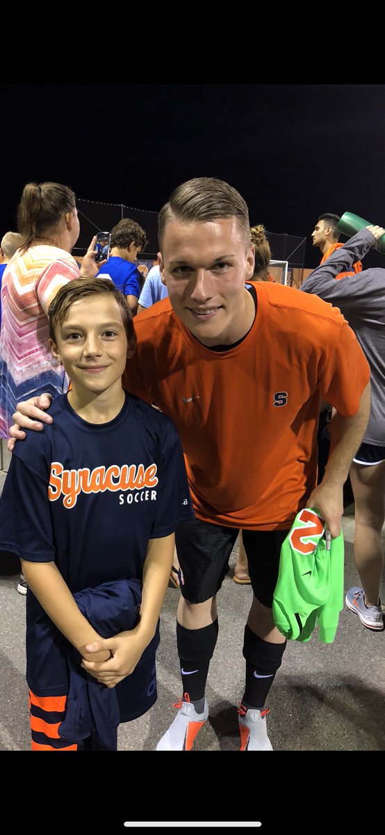 Jenn8422's tweet photo. @CuseMSOC @hendrik_hilpert Congratulations on a big win Cuse!! #25 what an incredible save- thanks for being such a great role model for the next generation of goalies ⚽️🥅 https://t.co/jCji1fanpH