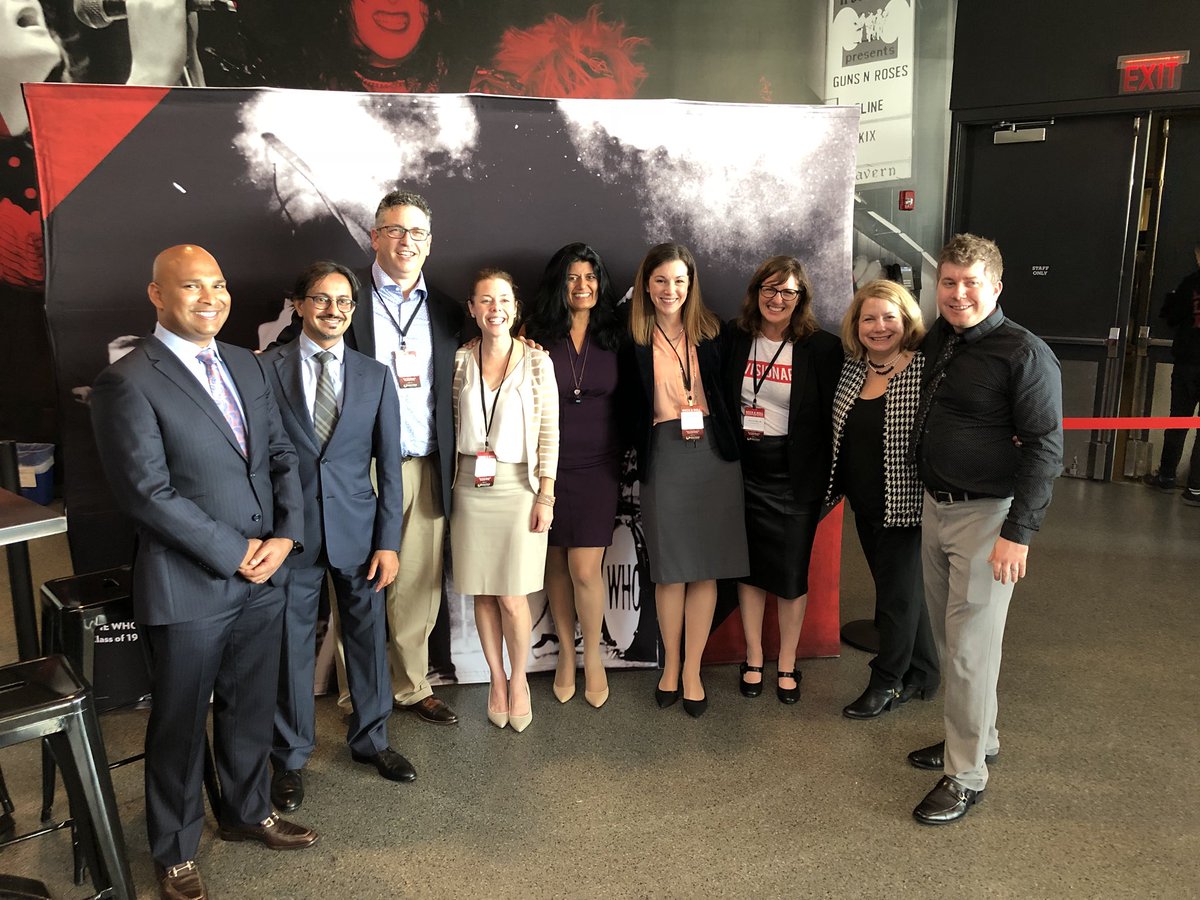 LCharlestonIVMD's tweet photo. Faculty, Founders & organizers of the Inaugural Great Lakes Regional Headache Society #GLRHS18 great job everyone https://t.co/Cl4zQfbu1k
