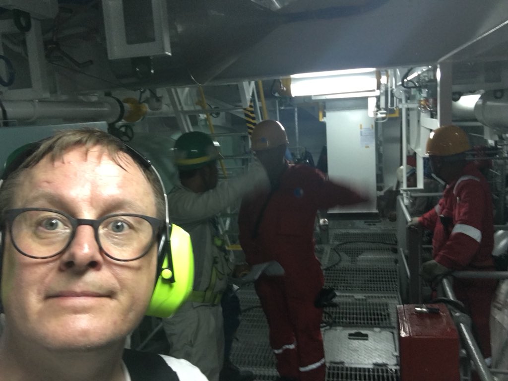 ballastwaterman's tweet photo. #hanjin #phil #ballastwater #aframax #treatment #electrochlorination #compact #philliphines #evoqua #water #treatment #seacure #bwms #apt One system for three line. Simple and easy to use https://t.co/Xa6MWqAiOZ